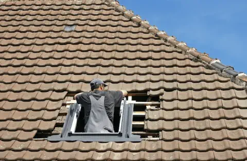 Pose de velux - Saint-Julien-du-Sault